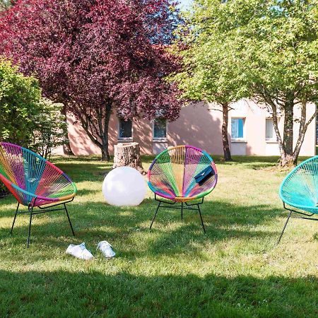 Hotel Ibis Styles Cholet Exterior foto