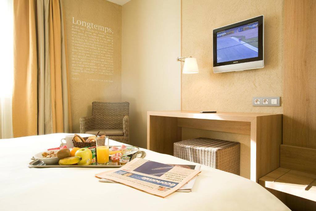 Hotel Ibis Styles Cholet Interior foto