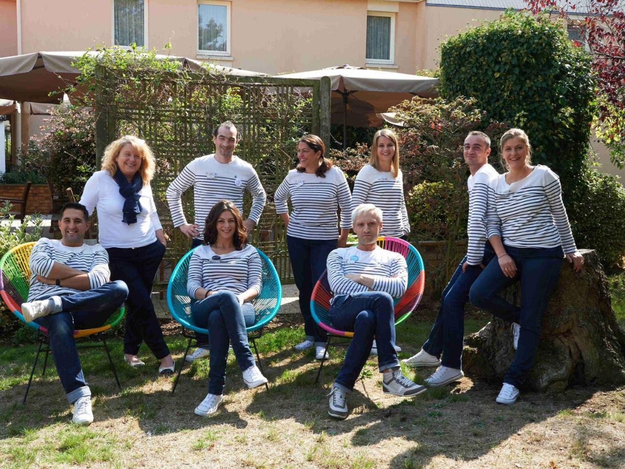 Hotel Ibis Styles Cholet Exterior foto